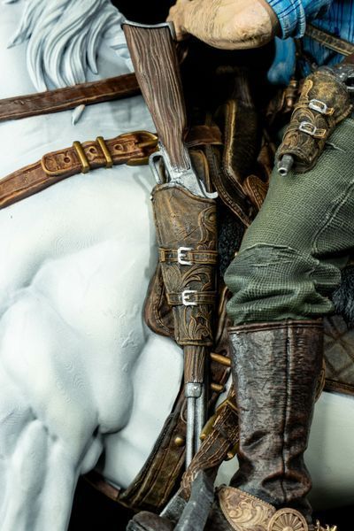 Arthur Morgan & Horse Diorama &ndash; RDR2 | Exclusive Hand-Painted Figure, Painted, L (36cm)