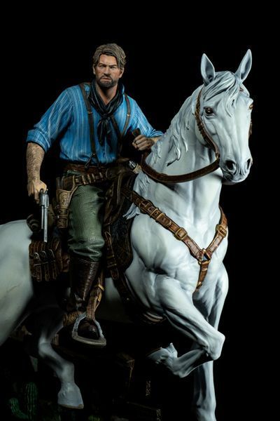 Arthur Morgan & Horse Diorama &ndash; RDR2 | Exclusive Hand-Painted Figure, Painted, L (36cm)