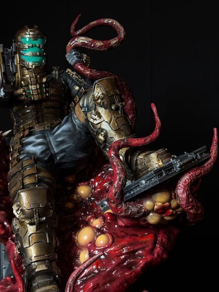 Коллекционная статуэтка Айзек Кларк (Dead Space) &mdash; 52 см, ручная работа Isaac Clarke (Dead Space) фото
