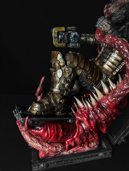 Коллекционная статуэтка Айзек Кларк (Dead Space) &mdash; 52 см, ручная работа Isaac Clarke (Dead Space) фото
