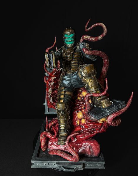 Коллекционная статуэтка Айзек Кларк (Dead Space) &mdash; 52 см, ручная работа Isaac Clarke (Dead Space) фото
