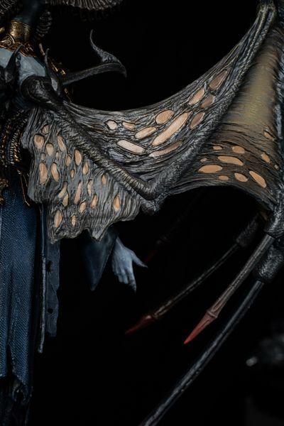 Lilith Collectible Figure (Diablo IV) &mdash; Premium Art Statue, Painted, M (30cm)