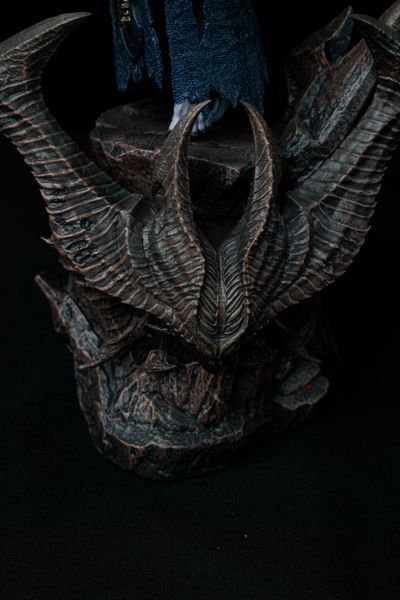 Lilith Collectible Figure (Diablo IV) &mdash; Premium Art Statue, Painted, M (30cm)