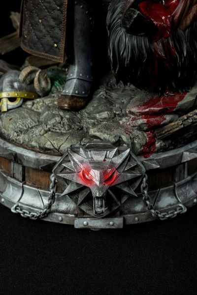 Geralt of Rivia Collectible Figure (Ursine Armor) &mdash; The WItcher &mdash; Hearts of Stone & Toxicity Edition, Painted, L (28cm)