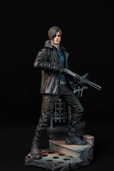 Колекційна фігурка Леон С. Кеннеді &mdash; Resident Evil Requiem Leon S. Kennedy Collectible Figure &mdash; Resident Evil Requiem фото