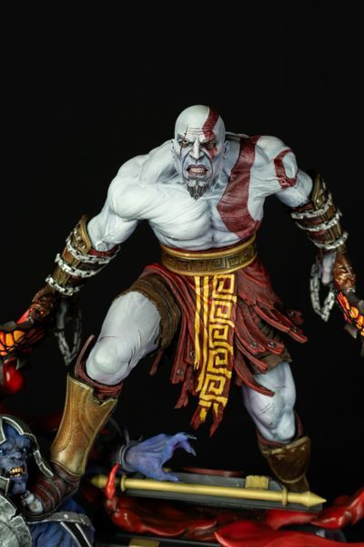 Kratos Collectible Figure (God of War) &mdash; Kratos Figure, Painted, S (25cm)
