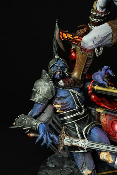 Kratos Collectible Figure (God of War) &mdash; Kratos Figure, Painted, S (25cm)