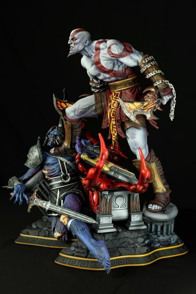 Kratos Collectible Figure (God of War) &mdash; Kratos Figure, Painted, S (25cm)