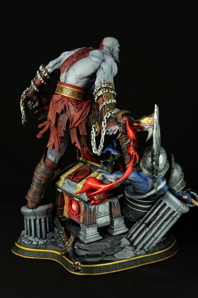 Kratos Collectible Figure (God of War) &mdash; Kratos Figure, Painted, S (25cm)