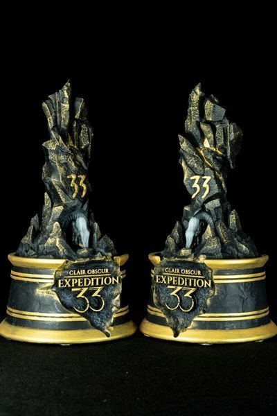 Monolith &ndash; Clair Obscur: Expedition 33, Unpainted, Standart 21cm