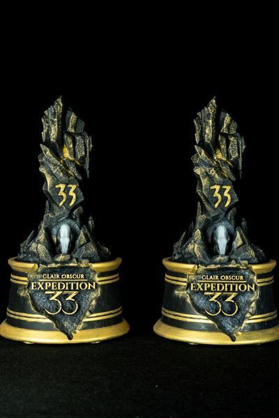Monolith &ndash; Clair Obscur: Expedition 33, Unpainted, Standart 21cm