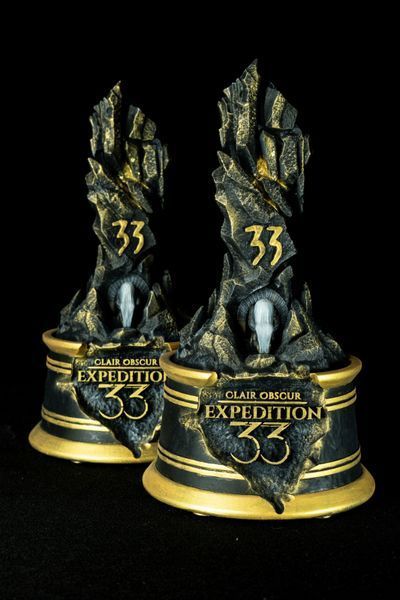 Monolith &ndash; Clair Obscur: Expedition 33, Unpainted, Standart 21cm