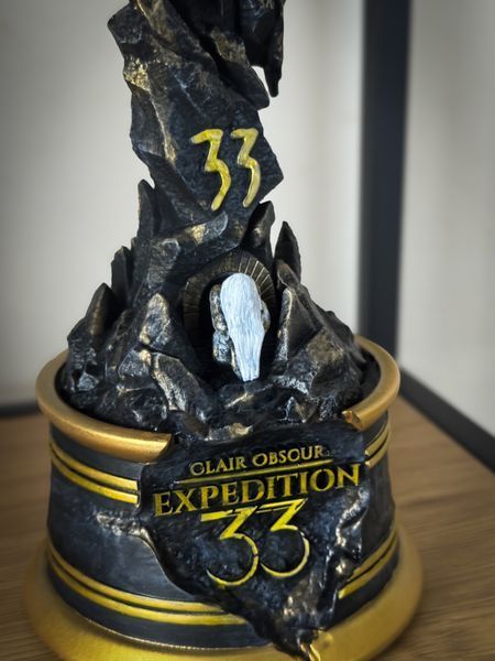 Monolith &ndash; Clair Obscur: Expedition 33, Unpainted, Standart 21cm