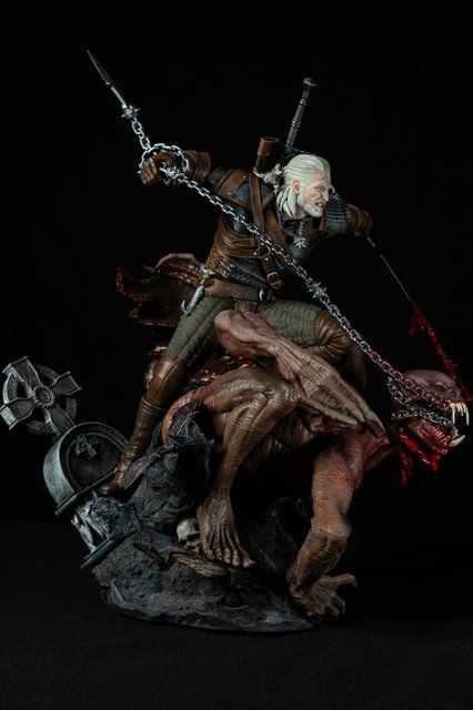 Geralt vs Dettlaff: The Witcher 3 Collectible Diorama | Premium Hand-Painted Fan Art, Painted, L (36cm)