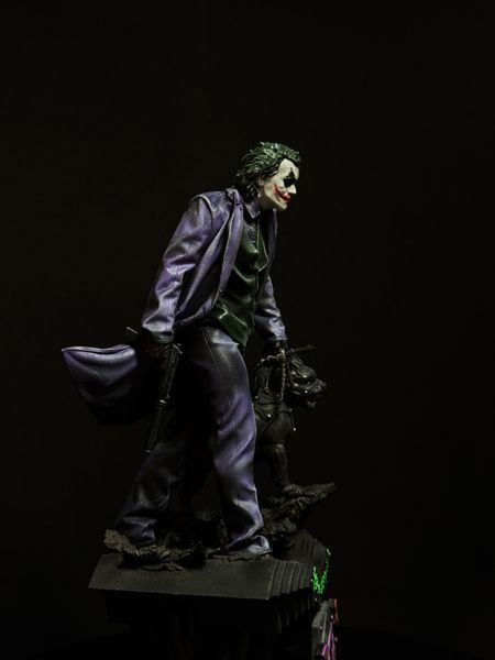 Джокер &mdash; фигурка в стиле Хита Леджера | Коллекционная ручная работа Joker &ndash; Heath Ledger Edition фото