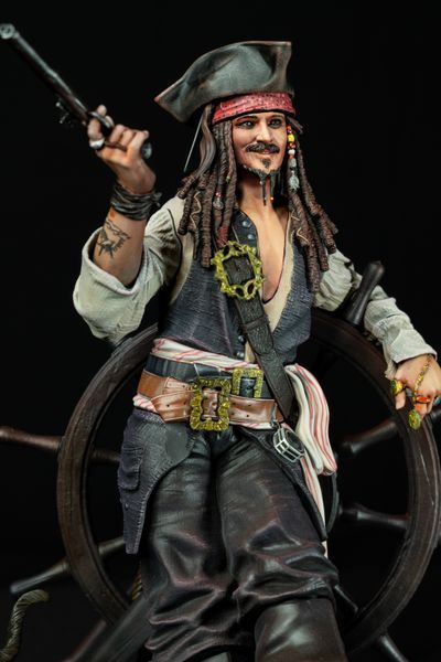 Captain Jack Sparrow Collectible Figure (Pirates of the Caribbean), Painted, L (36cm)