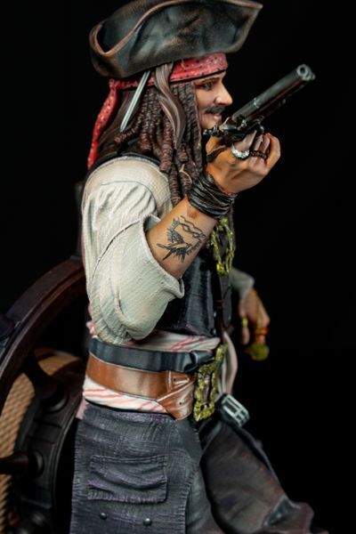 Captain Jack Sparrow Collectible Figure (Pirates of the Caribbean), Painted, L (36cm)