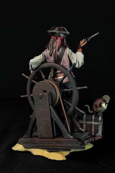 Captain Jack Sparrow Collectible Figure (Pirates of the Caribbean), Painted, L (36cm)