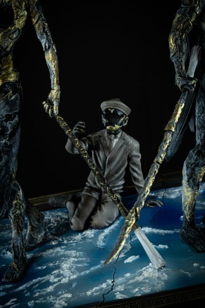 Clair Obscur Diorama &mdash; Exclusive "Three Souls" Composition from Expedition 33, Painted, L (32cm)