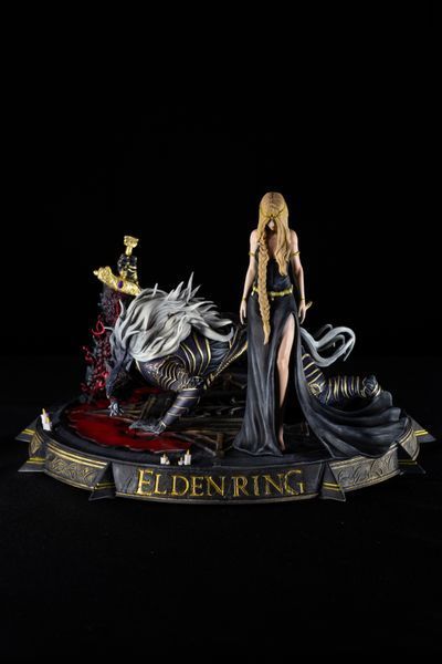Коллекционная диорама Маликет и Марика &mdash; Elden Ring Maliketh & Marika Diorama &mdash; Elden Ring Collectible Statue фото