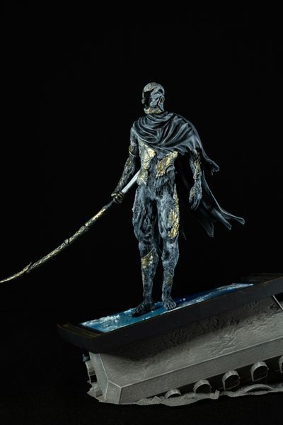 Коллекционная фигурка Куратор (Ренуар) &mdash; Clair Obscur: Expedition 33 Renoir (The Curator) Collectible Figure &mdash; Clair Obscur: Expedition 33 фото