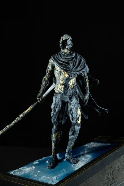 Коллекционная фигурка Куратор (Ренуар) &mdash; Clair Obscur: Expedition 33 Renoir (The Curator) Collectible Figure &mdash; Clair Obscur: Expedition 33 фото