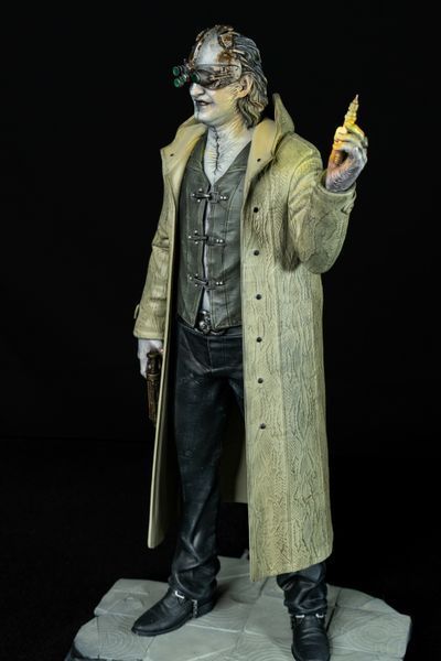 Виктор Гидеон (Victor Gideon) &mdash; Эксклюзивная фигурка антагониста из Resident Evil: Requiem Victor Gideon &mdash; Exclusive Antagonist Figure from Resident Evil: Requiem фото