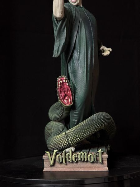 Lord Voldemort and Nagini - Collectible Figurine (32 cm) - Fan Art, Painted, S (20cm)
