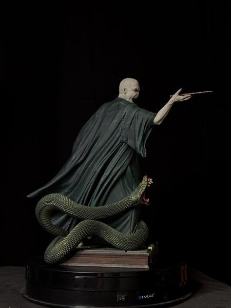 Lord Voldemort and Nagini - Collectible Figurine (32 cm) - Fan Art, Painted, S (20cm)