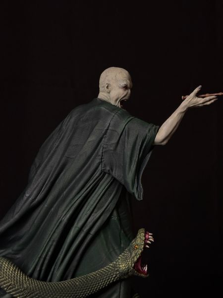 Lord Voldemort and Nagini - Collectible Figurine (32 cm) - Fan Art, Painted, S (20cm)