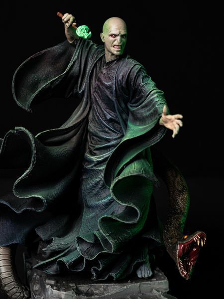 The Dark Lord Collectible Figure (Harry Potter) &mdash; Lord Voldemort, Painted, S (20cm)