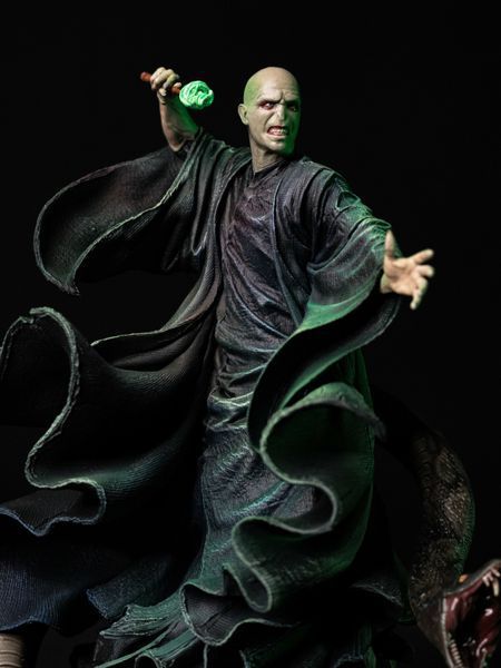 The Dark Lord Collectible Figure (Harry Potter) &mdash; Lord Voldemort, Painted, S (20cm)
