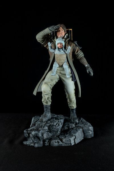 Sam Porter Bridges & Lou Collectible Figure &mdash; Death Stranding, Painted, SM (25cm)