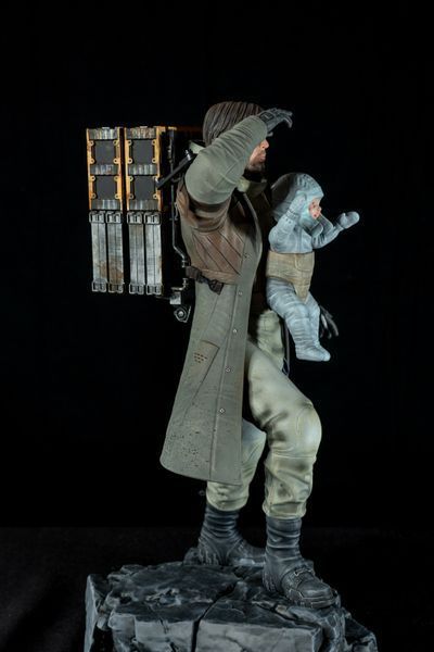 Sam Porter Bridges & Lou Collectible Figure &mdash; Death Stranding, Painted, SM (25cm)