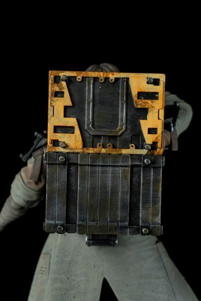Sam Porter Bridges & Lou Collectible Figure &mdash; Death Stranding, Painted, SM (25cm)