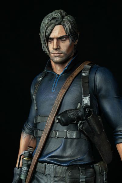 Leon S. Kennedy Collectible Figure &mdash; Resident Evil Requiem, Painted, S (20cm)