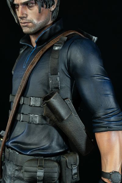 Leon S. Kennedy Collectible Figure &mdash; Resident Evil Requiem, Painted, S (20cm)