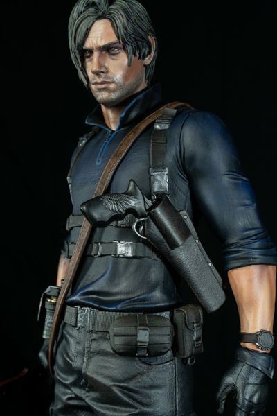 Leon S. Kennedy Collectible Figure &mdash; Resident Evil Requiem, Painted, S (20cm)