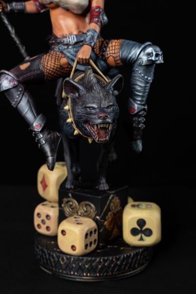 Коллекционная фигурка Харли Квинн (Harley Quinn) &mdash; Уникальная авторская работа Harley Quinn Collectible Figure &mdash; Unique Custom Art фото