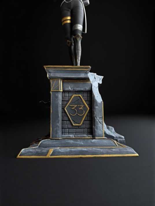 Maelle Clair Obscur Figure (30cm) – Expedition 33 Heroine, Hand